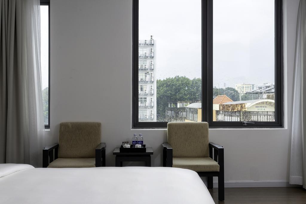 Suite with City View